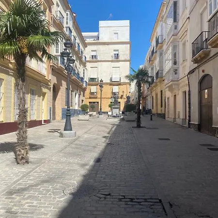 Bonito Apartamento En El Centro Historico De Cadiz アパート